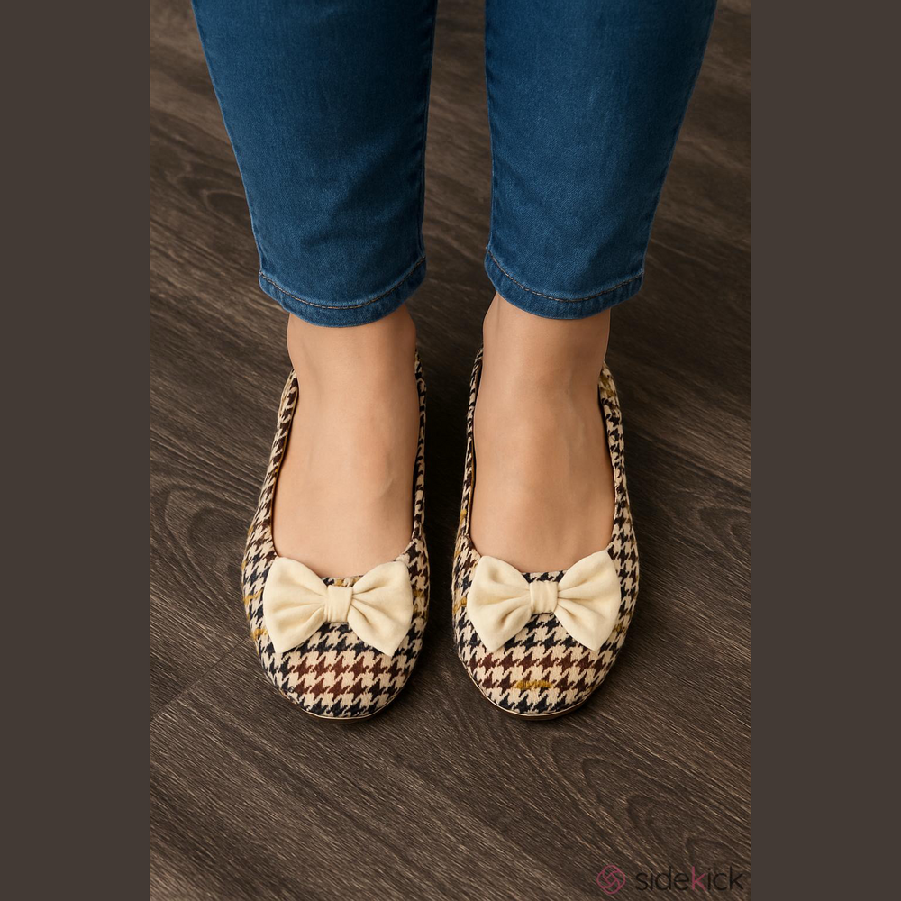 GAP Houndstooth Ballet Flats in Cream and Brown